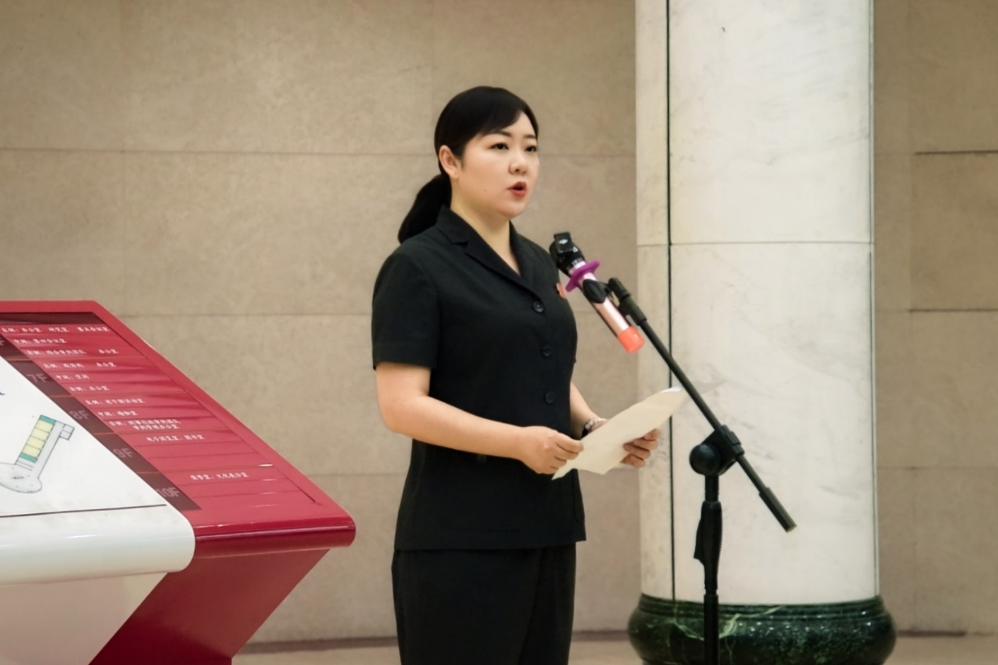黄石港区人民法院党组书记、院长叶宇在集结仪式上讲话
