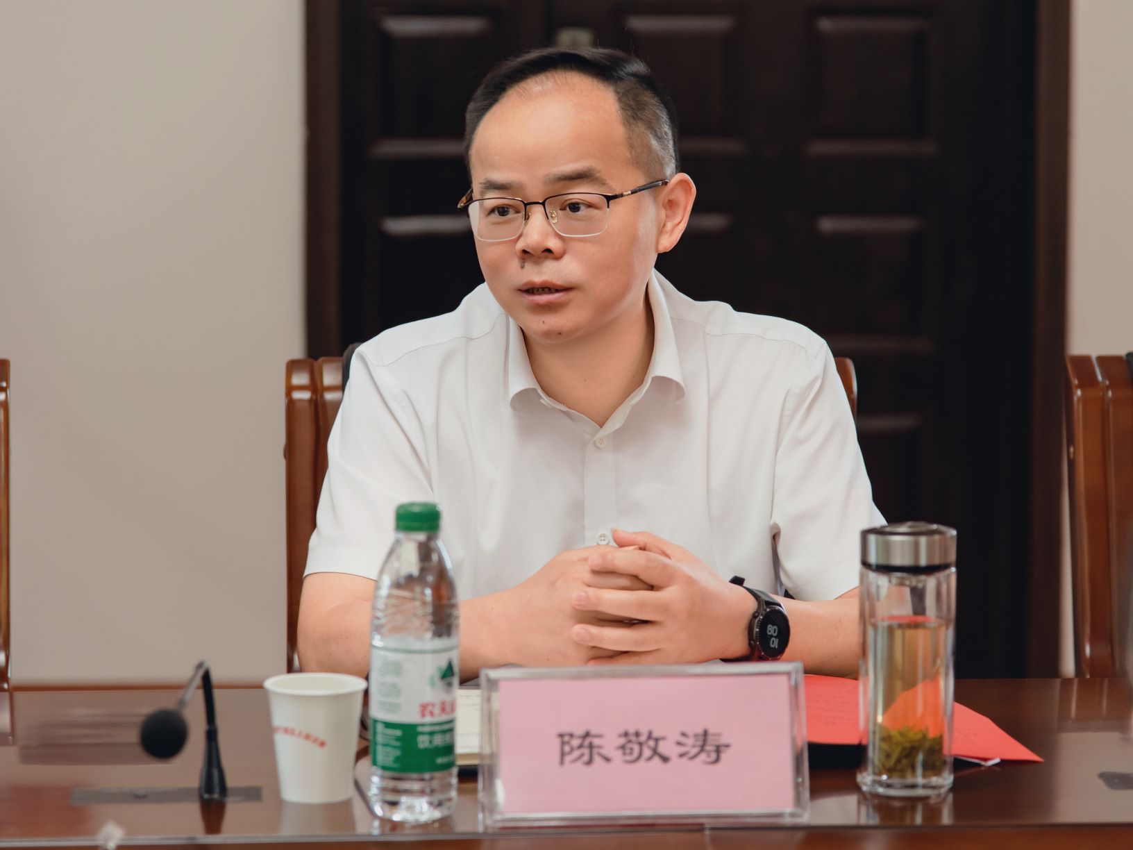 黄石市中级人民法院党组成员、副院长陈敬涛